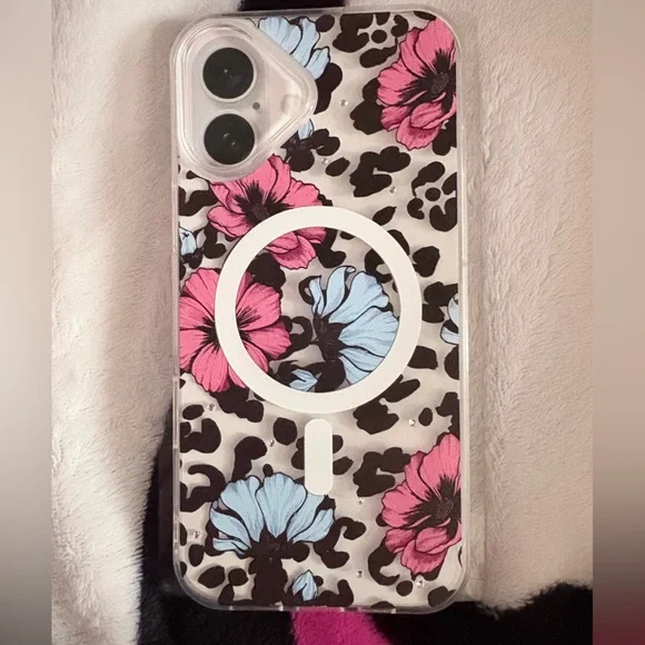 Floral Pattern iPhone 16 plus phone case - Picture 1 of 4